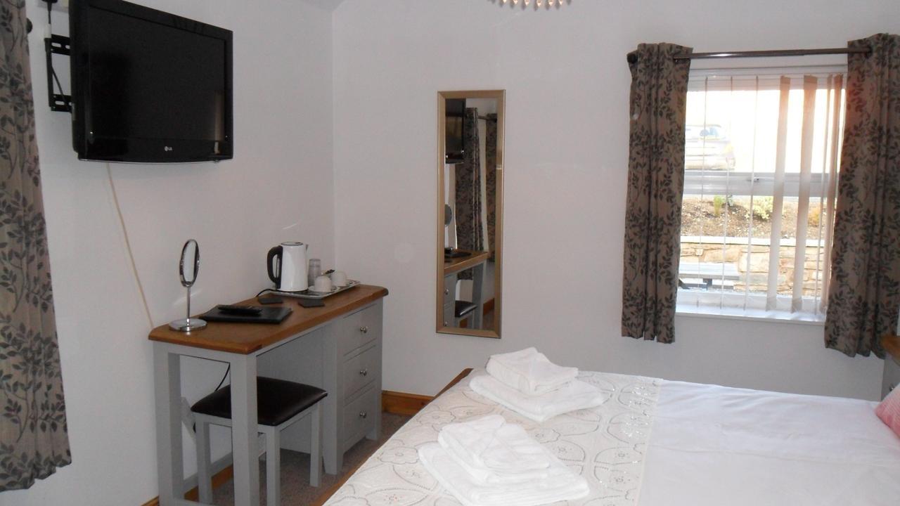 Bed and Breakfast The Bear Rhayader Exterior foto